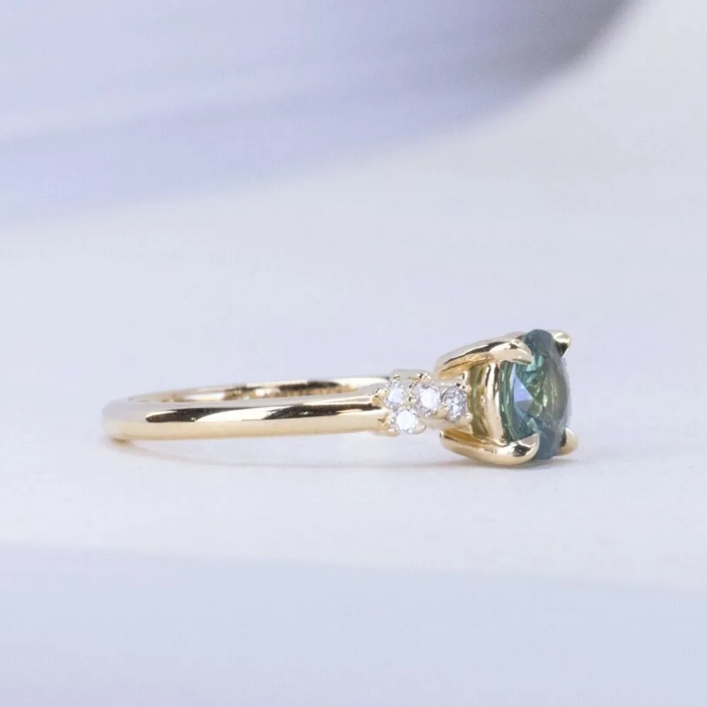 1.16ct Teal Green Madagascar Round Sapphire and Diamond Starry Night Low Profile Solitaire in 14k Yellow Gold