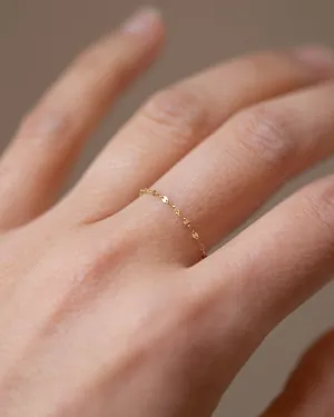 14k Dainty Dapped Chain Ring