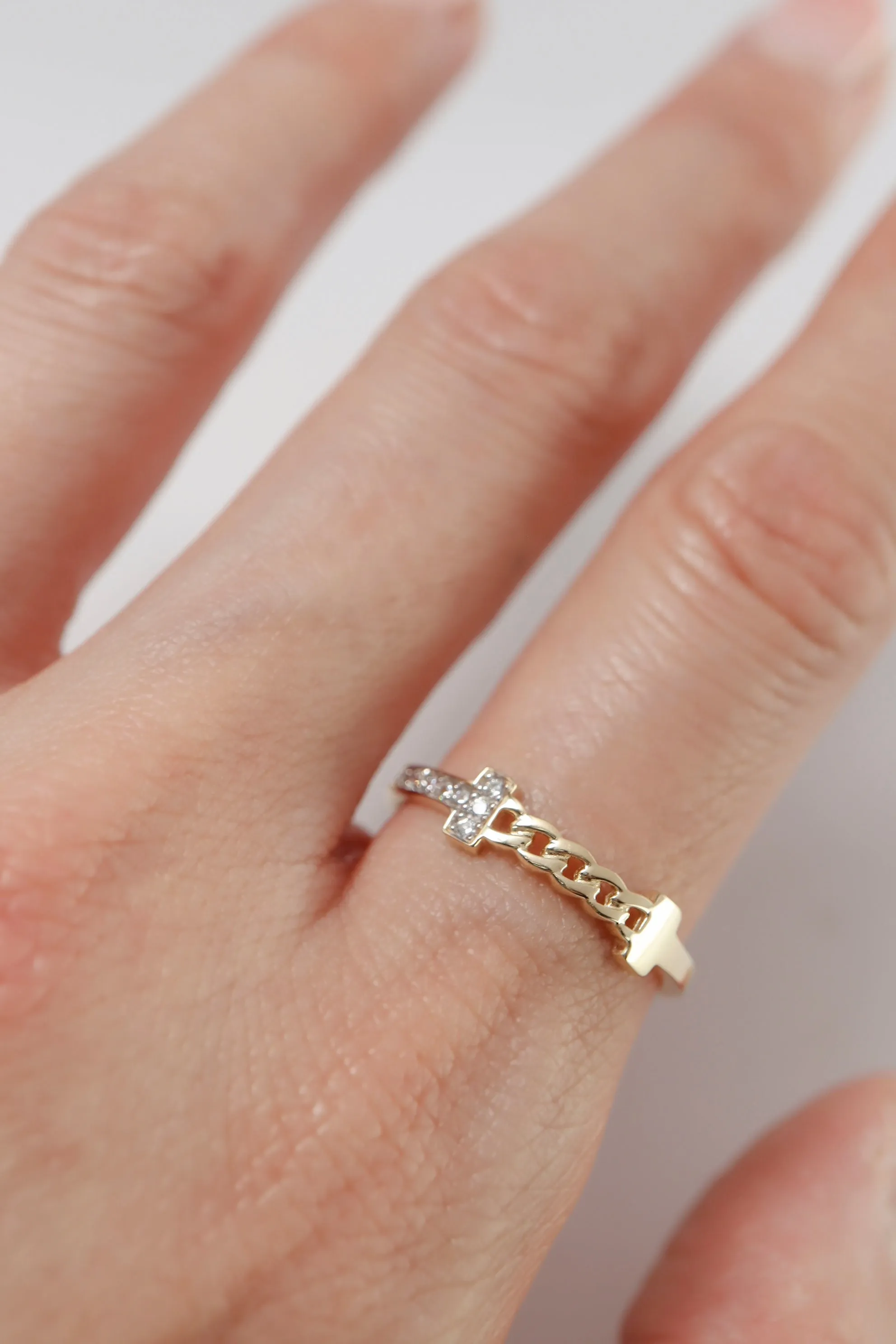 14K Solid Gold Lab Create Stone T Chain Link Stackable Ring