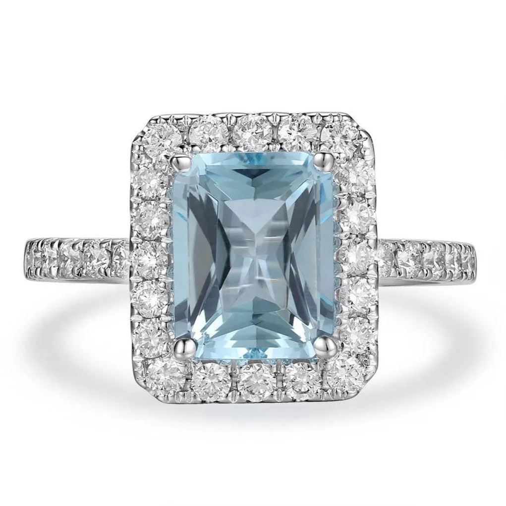 18K WHITE GOLD AQUAMARINE AND DIAMOND RING