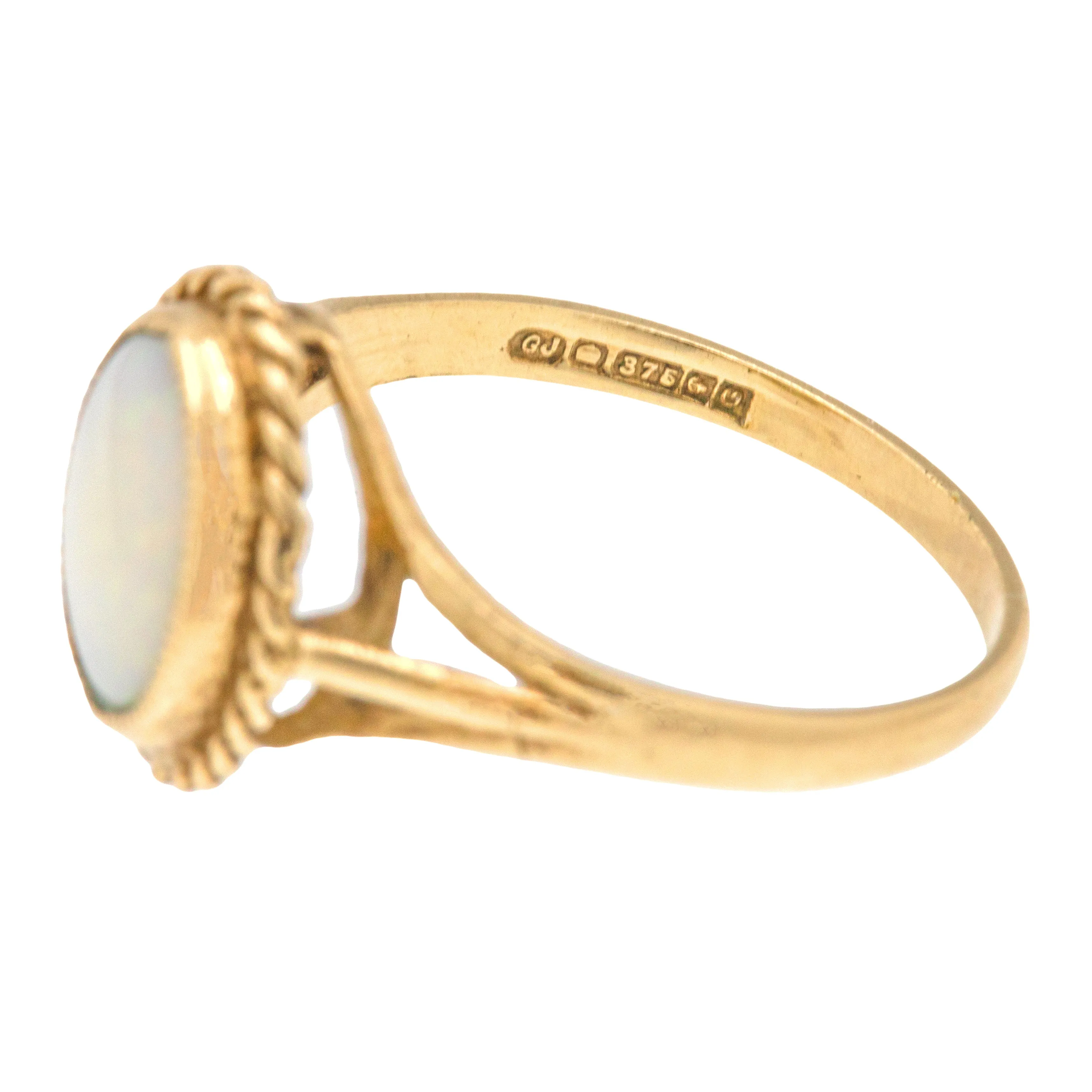 9ct Gold Opal Ring, 0.87ct