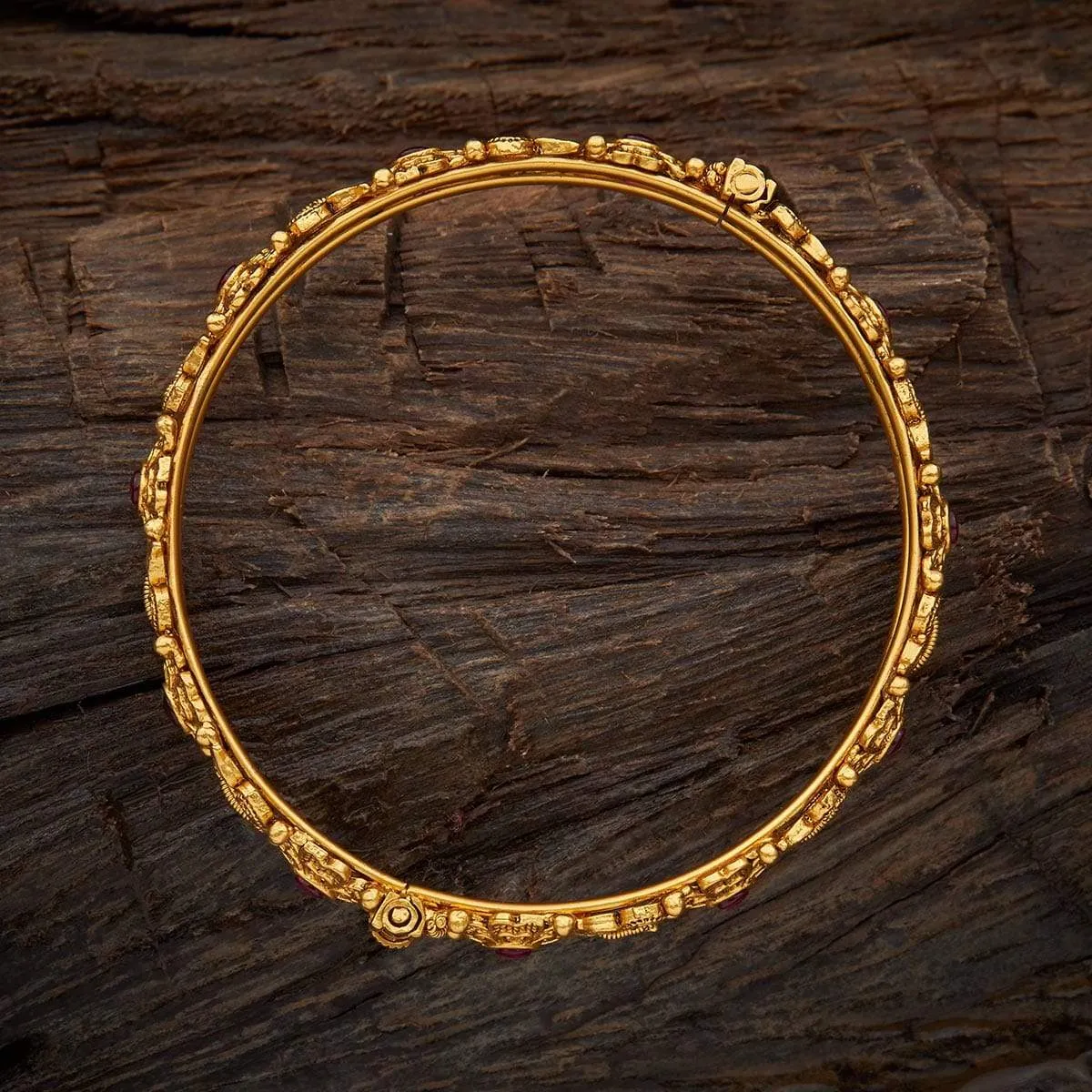 Antique Bangle 136289