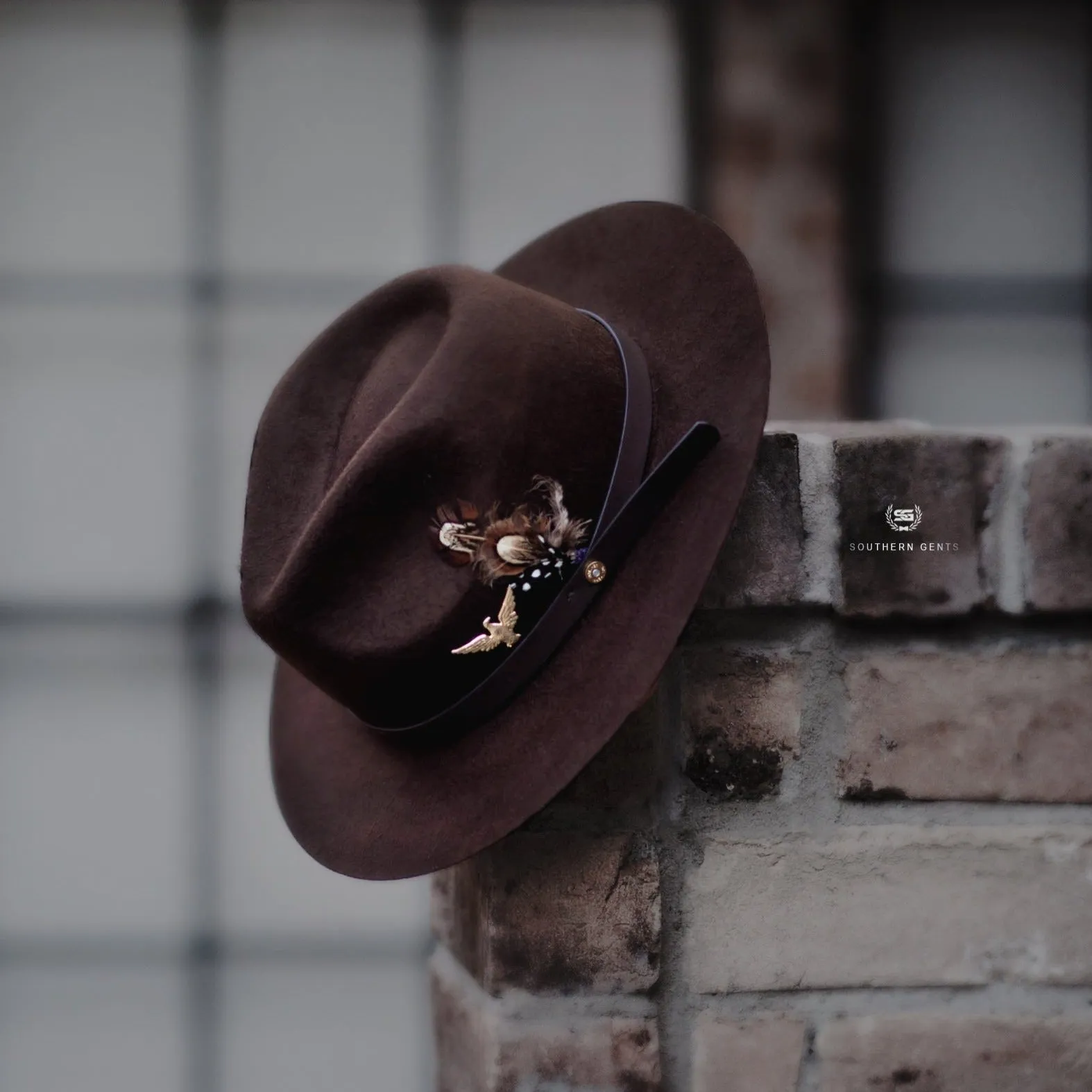 Dapper Men's Felt Fedora Hat–Dark Grey