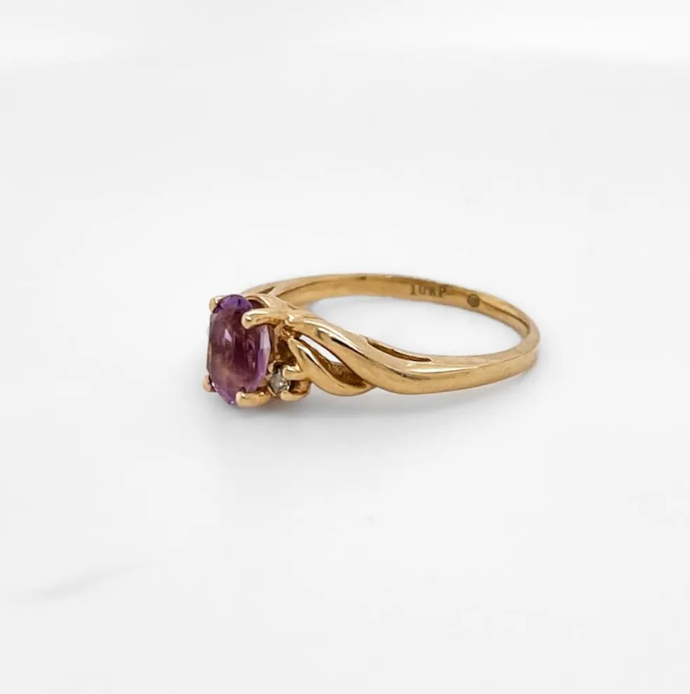 Oval Swirl Amethyst Ring