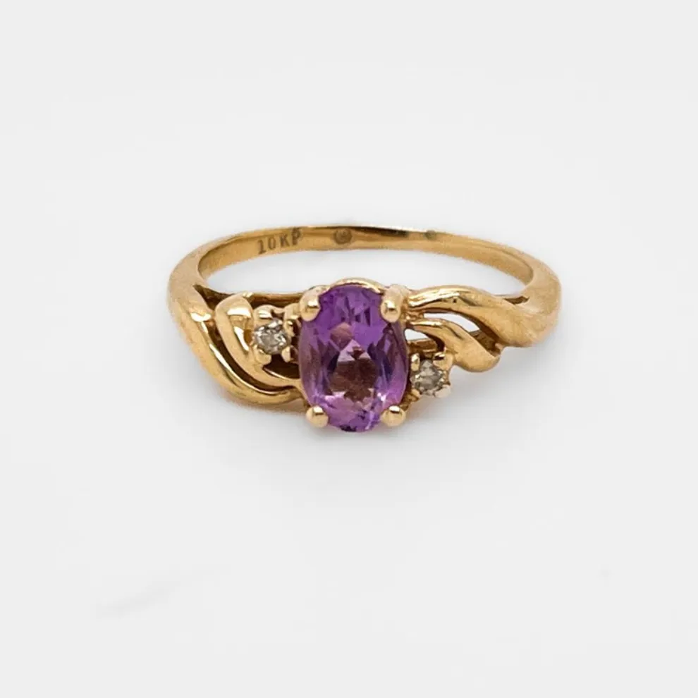 Oval Swirl Amethyst Ring