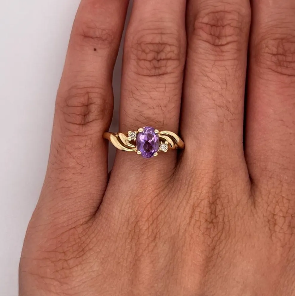 Oval Swirl Amethyst Ring