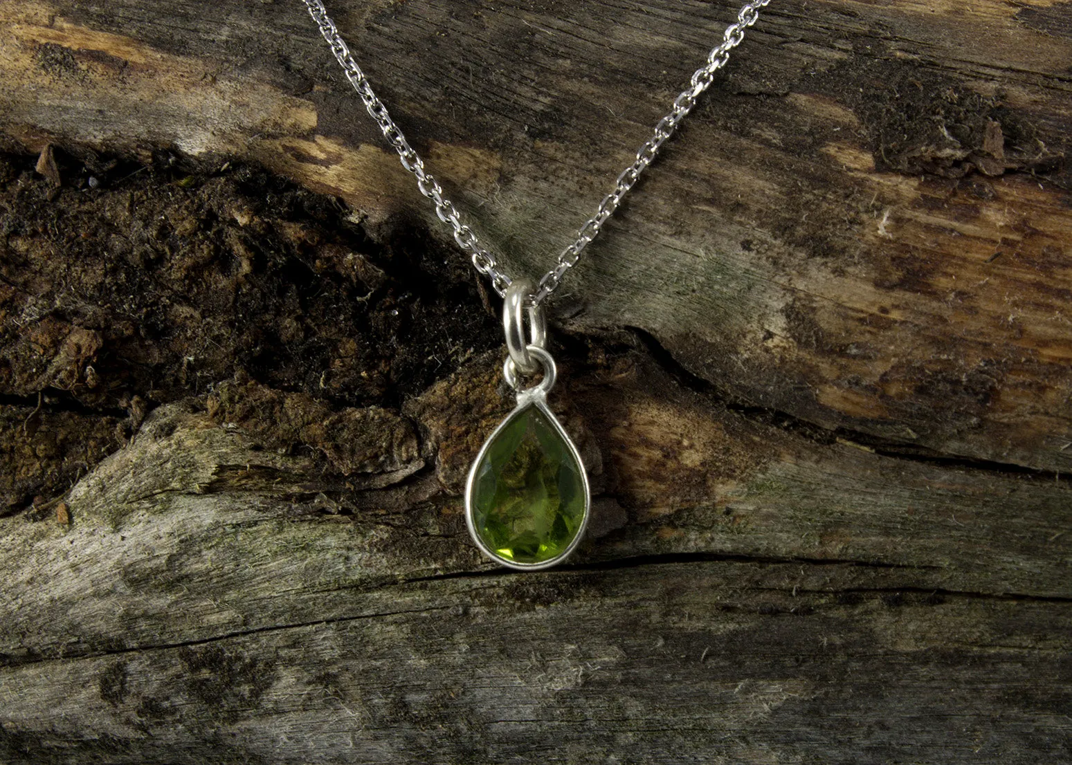 Peridot Stone Necklace