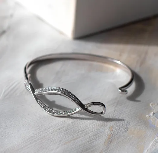 Silver Twine Twist Pavé Hinged Bangle