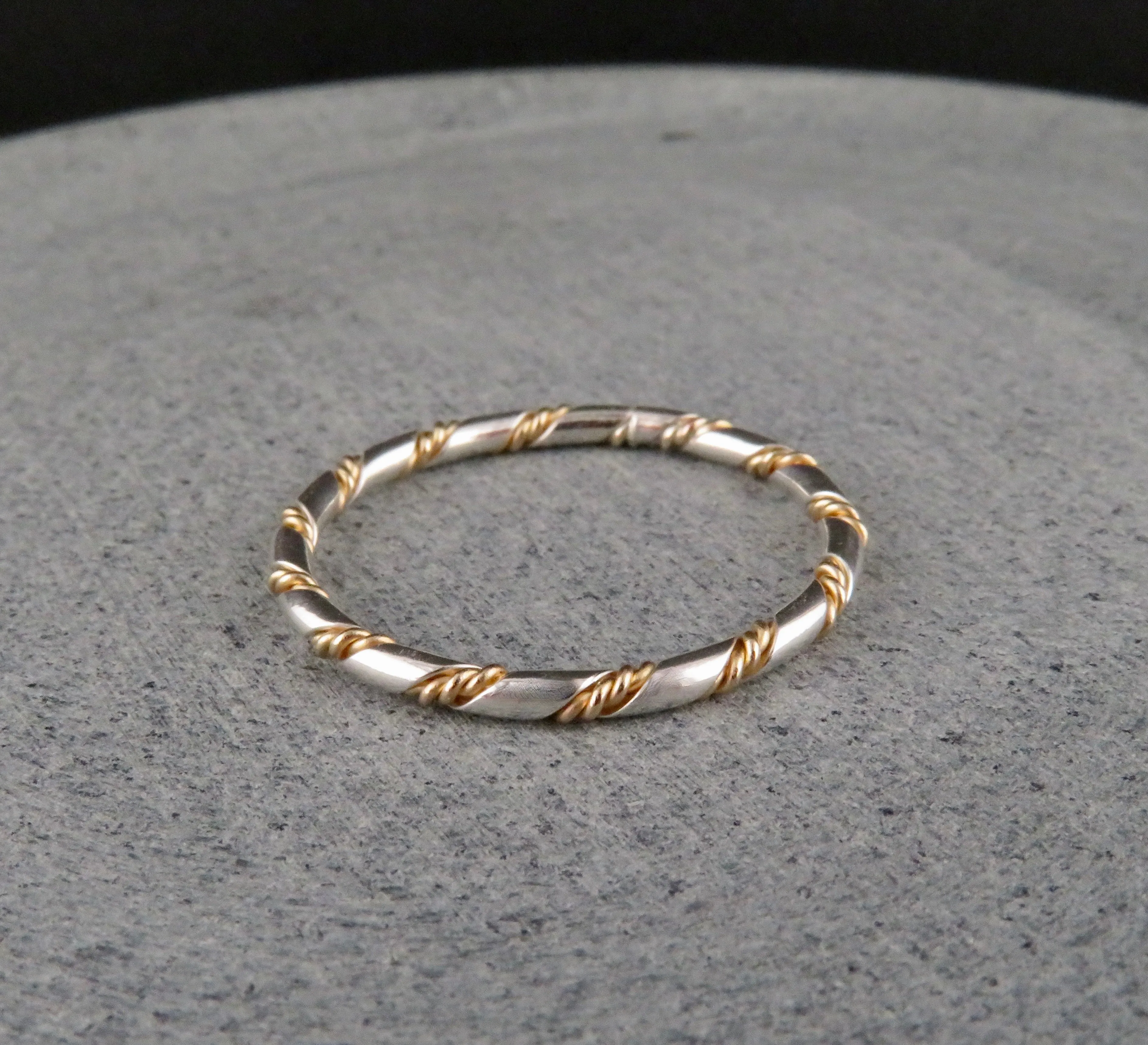 Textured Twist Ring - Silver/Gold